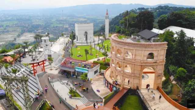 3D Majestic Merapi & Coastal Cliffs Experience
