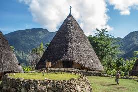 2D Hidden Flores Escape – Wae Rebo Village Trekking & Cultural Experience