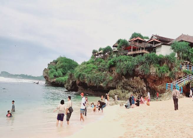 Yogyakarta - Cave Tubing & Crystal Waters