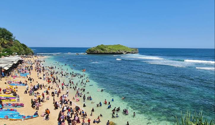 Yogyakarta - Cave Tubing & Crystal Waters
