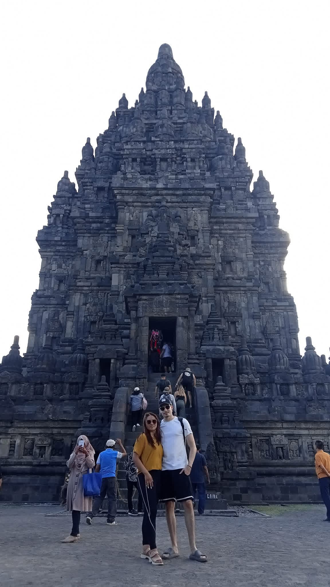 6D Ultimate Java Heritage & Nature Expedition