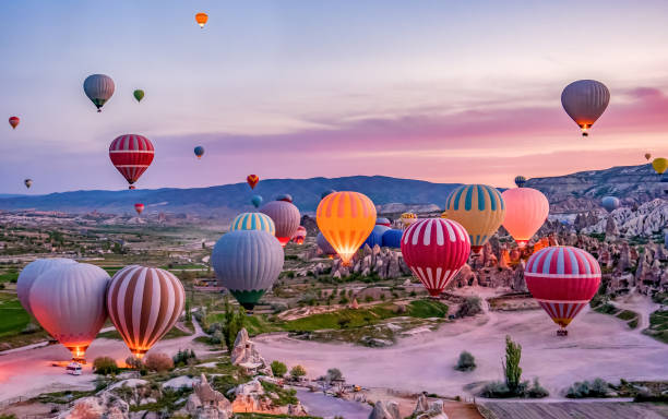 Cappadocia 3-Day Private Tour from Istanbul with Tuz Lake and Fairy Chimneys