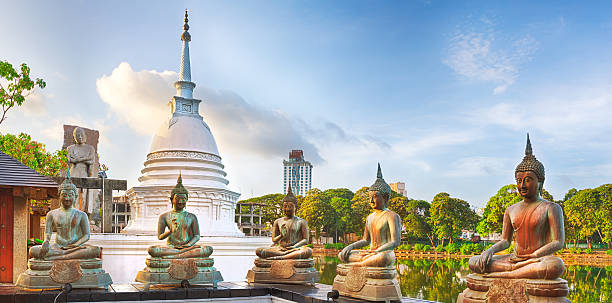 Colombo Highlights Experience: History, Markets & Modern Marvels