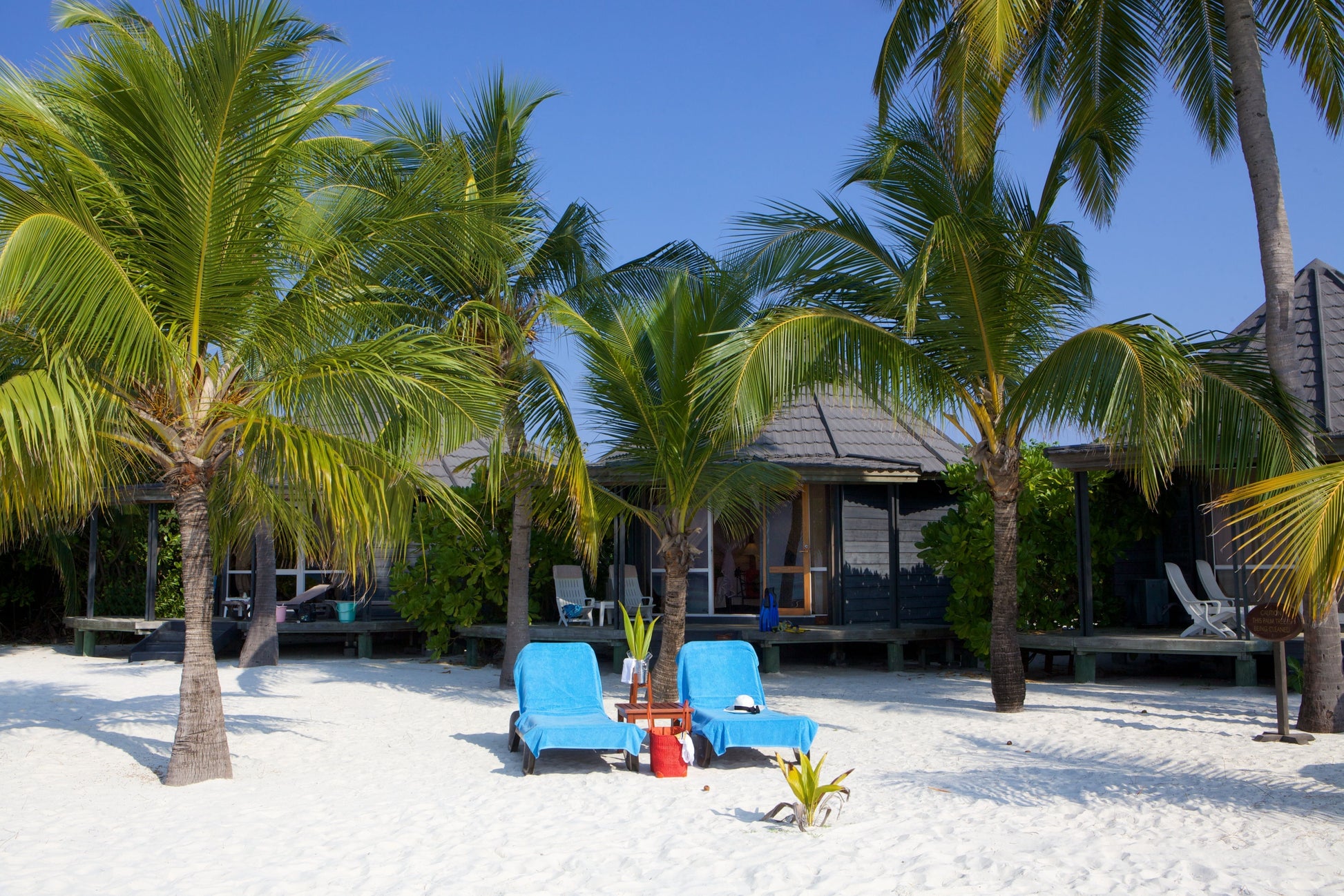 7 Nights Jacuzzi Beach Villa - Maldives Serene Shores: Explore Kuredu Island’s Hidden Gems