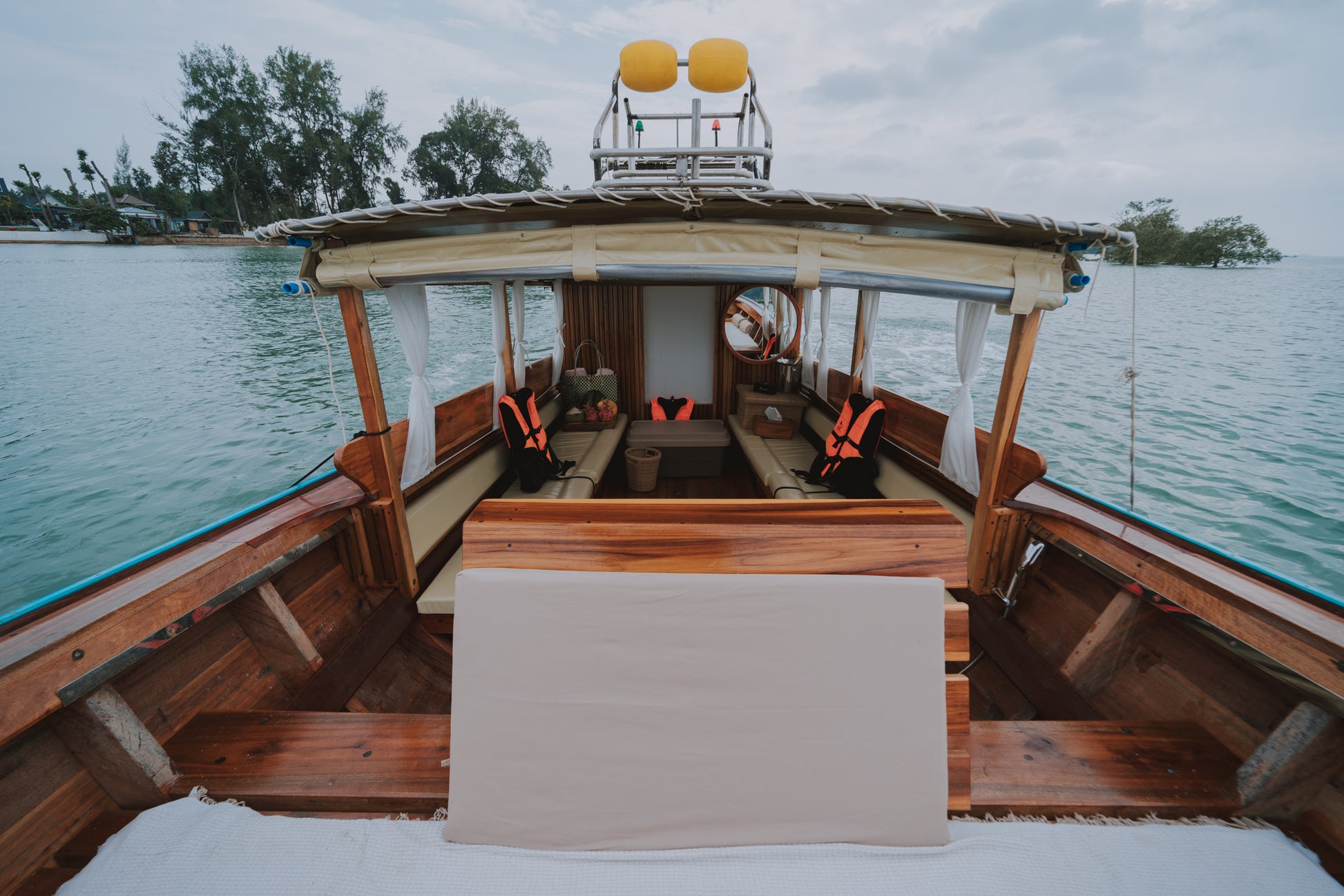 Mystical Horizons: Adventure Awaits at Hong Island - Luxury Longtail Boat