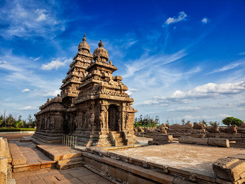 13D Sacred Tamil Nadu & Serene Kerala Backwaters Journey (4* Hotel)