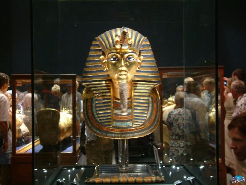 Explore Giza & The Valley of the Kings: 5-Day Cairo-Luxor Sleeper Train Package