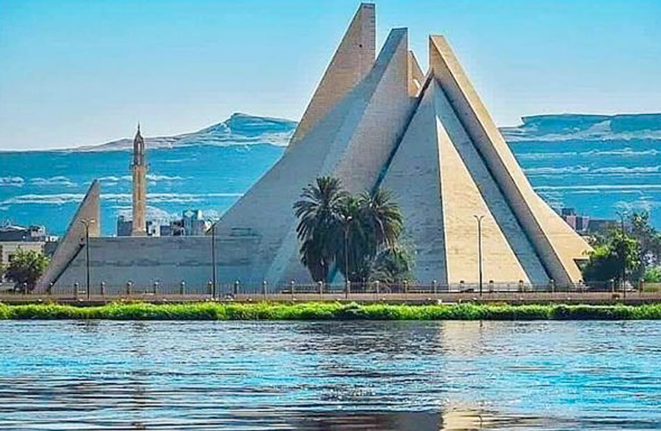 Image of Private Cairo to Minya Excursion — Amarna, Beni Hassan & Local History