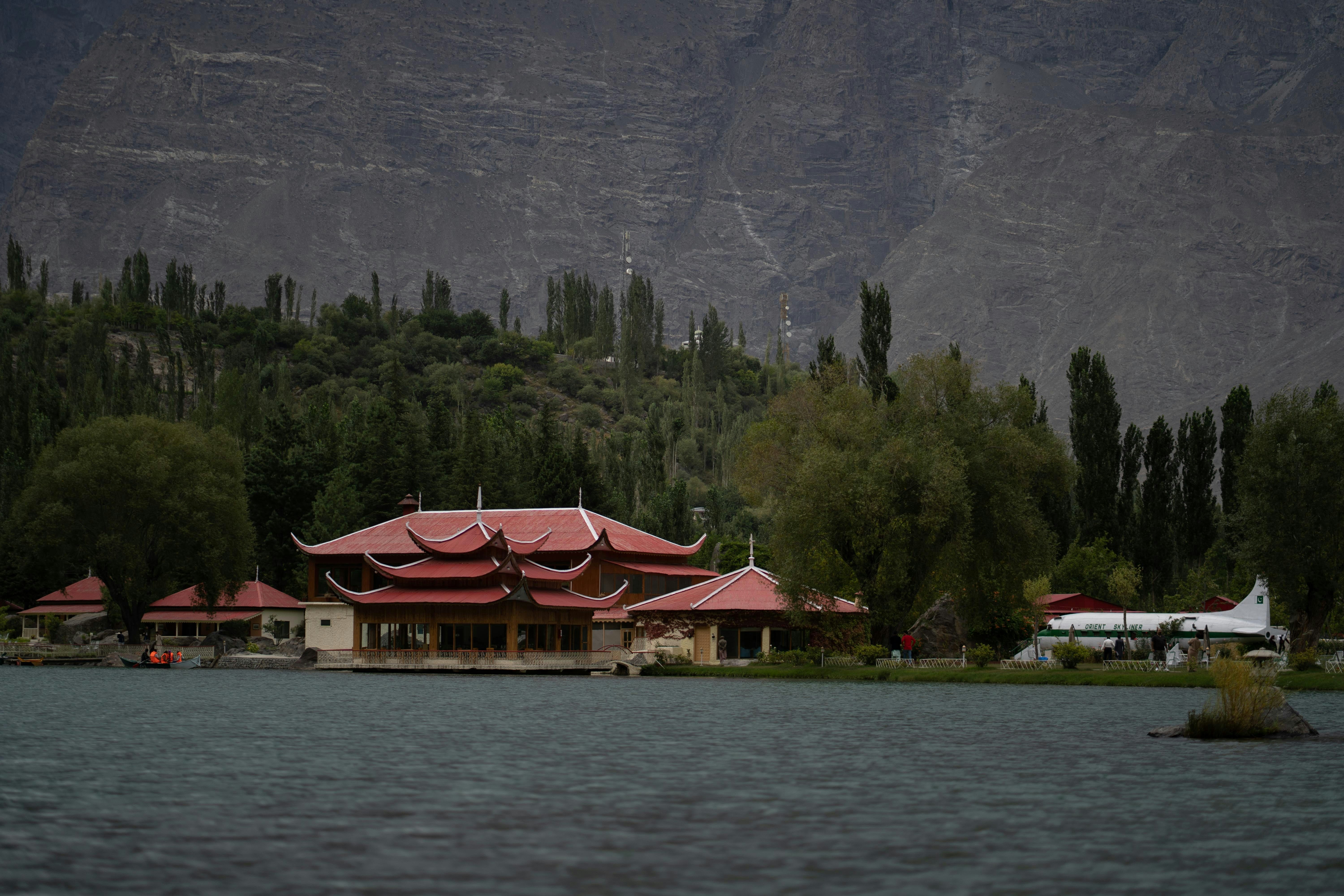 Image of 10D Autumn Pakistan Scenic Tour: Lahore, Islamabad, Naran, Hunza, Skardu