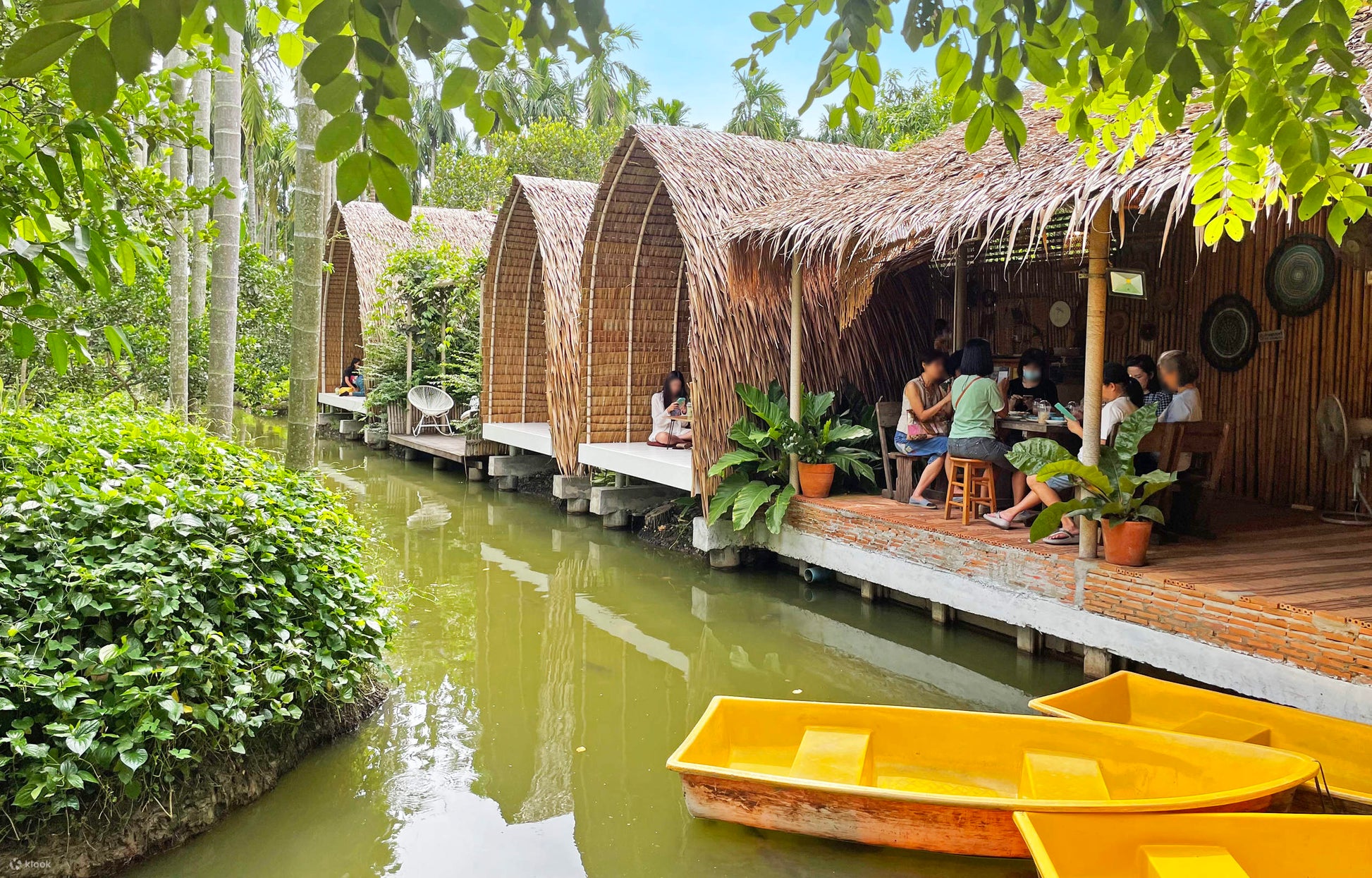 All-in-One IG Café Tour from Bangkok: Forests, Boats & Night Markets