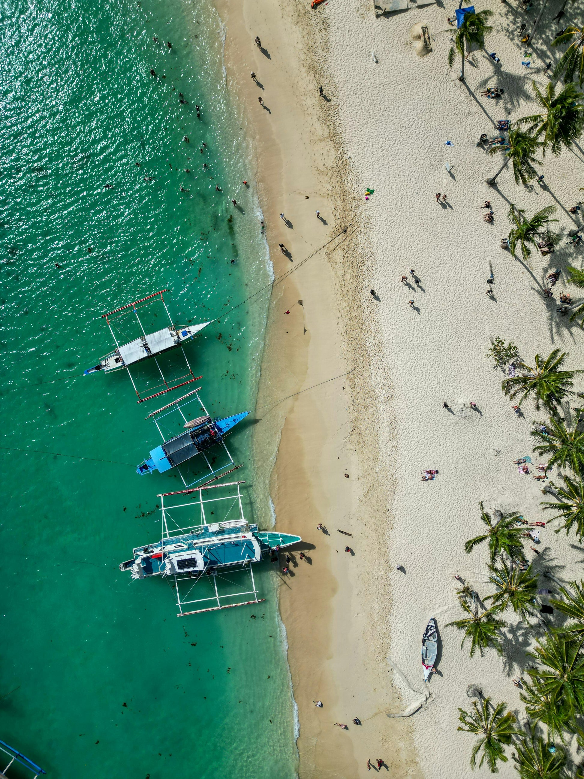 Philippines Island Discovery 2026: Manila to Boracay Beach Getaway