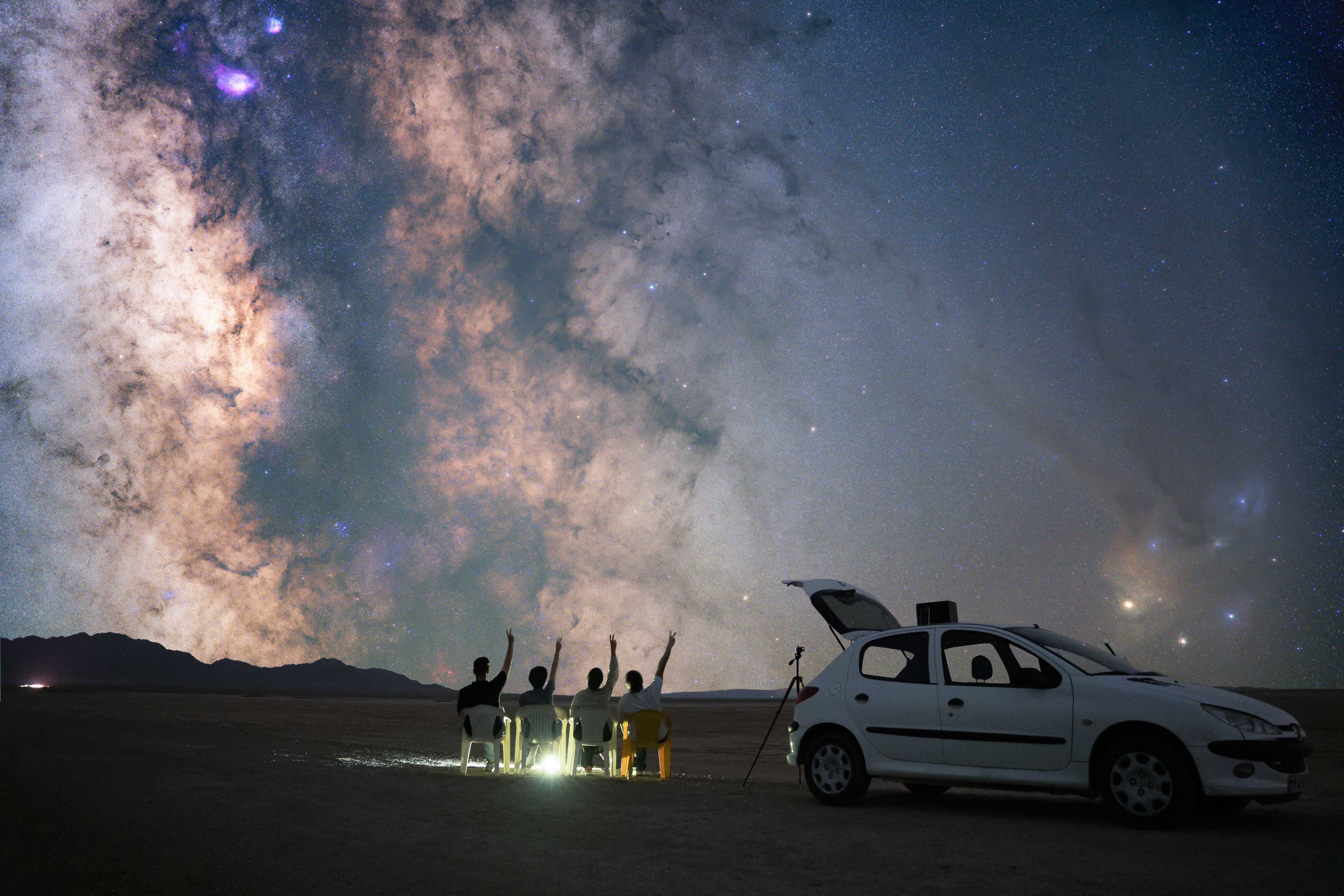 Image of Desert Nights of Qatar: Relax Under the Stars at the Magical Inland Sea