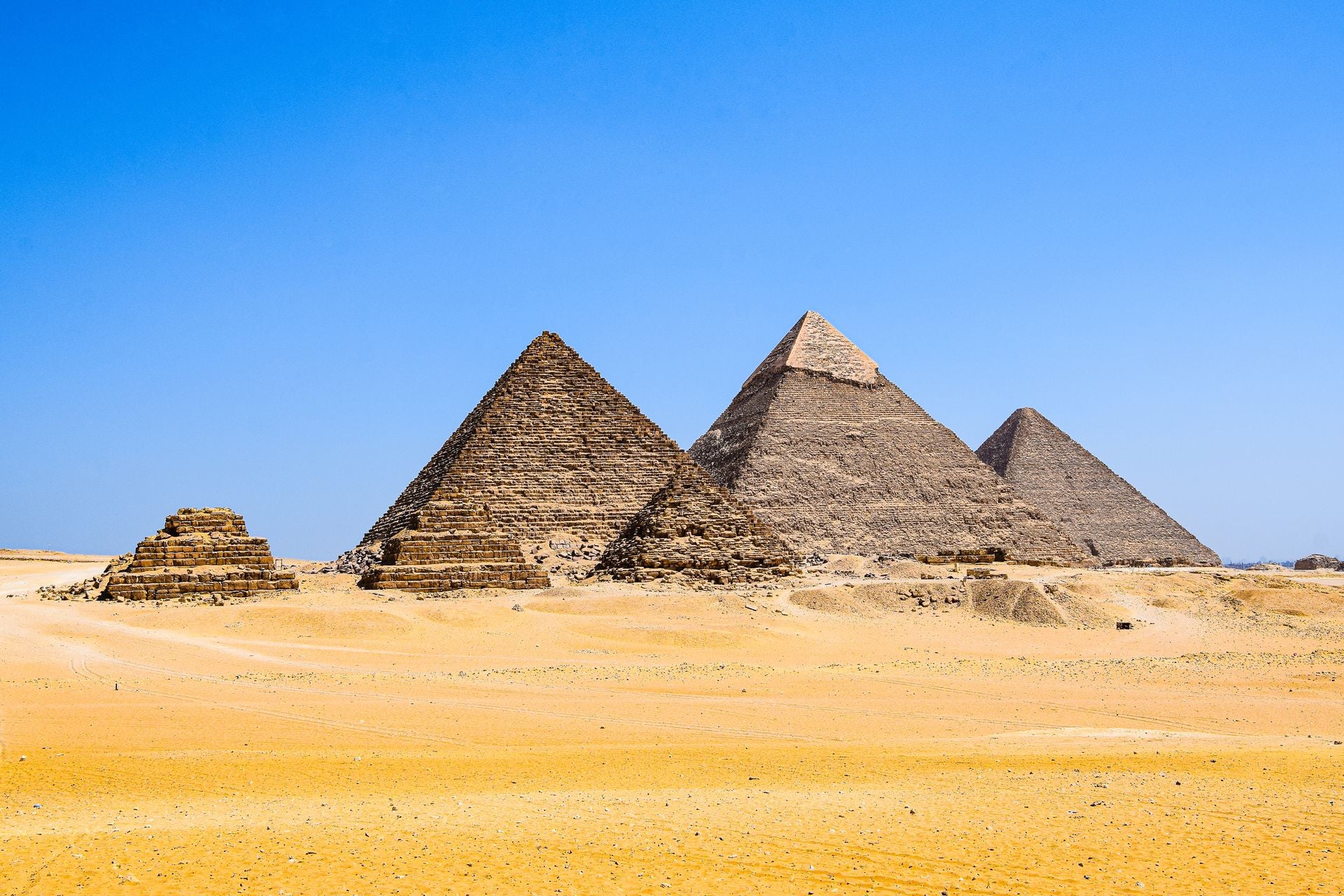 Image of Classic Egypt Heritage Tour | 9-Day Pyramids & Nile Cruise