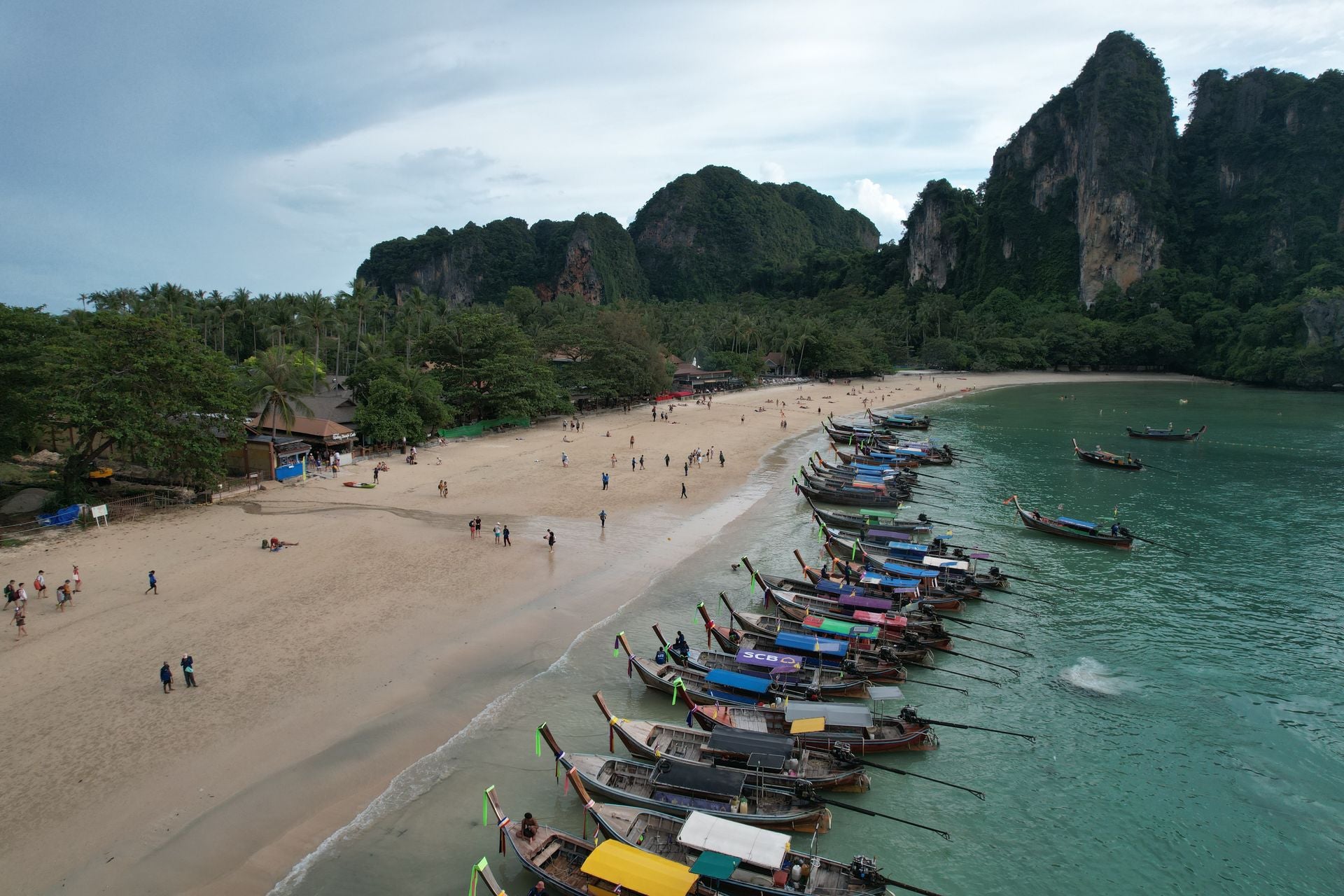 Image of Krabi Local Speedboat Tour | Cliffs, Coves & Islands