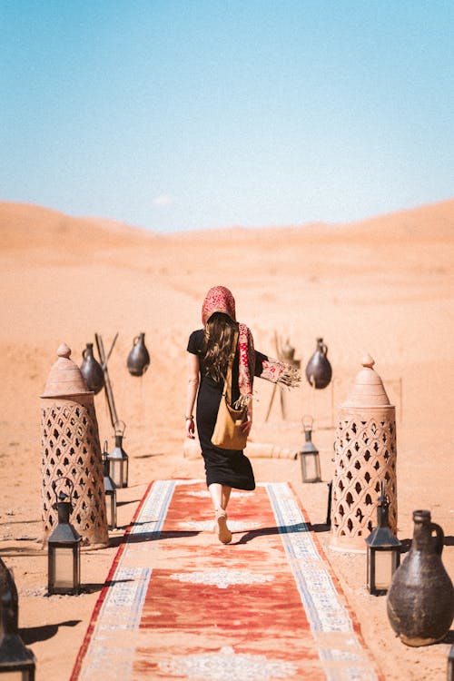 Image of 3-Day Middle Egypt Oases Trip — Hibis Temple, Deir el-Hagar & Bagawat
