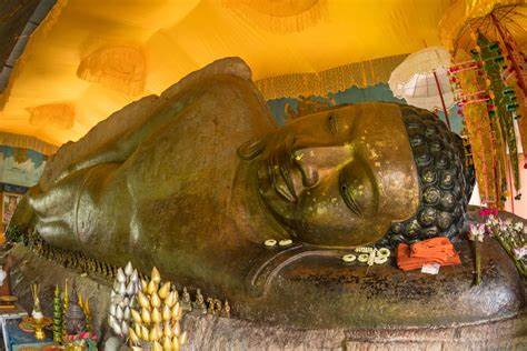 Cambodia: 2-Day Angkor Small Circuit & Phnom Kulen Tour