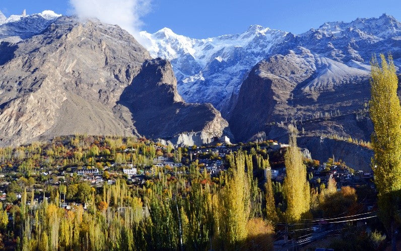 Image of 10D Autumn Pakistan Scenic Tour: Lahore, Islamabad, Naran, Hunza, Skardu