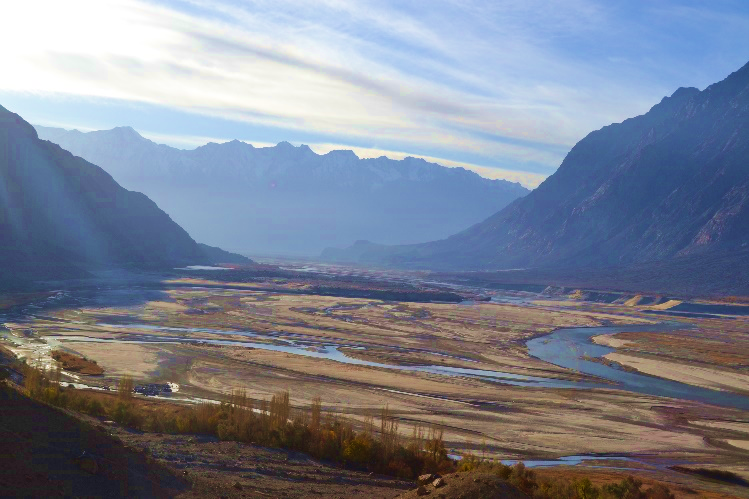 Image of 10D Autumn Pakistan Scenic Tour: Lahore, Islamabad, Naran, Hunza, Skardu