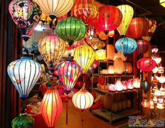 5-Day Vietnam Central Coast: Hoi An Lanterns, Cam Thanh Boat & Hue Royal Tombs