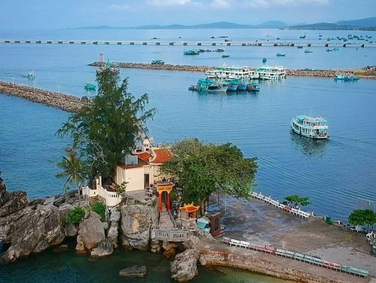 Image of Phu Quoc Island Escape: 5D4N Beaches, Sun World & VinWonders