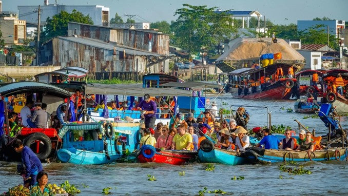 Vietnam 17-Day Classic Itinerary: Dalat, Nha Trang, Hoi An & Hue