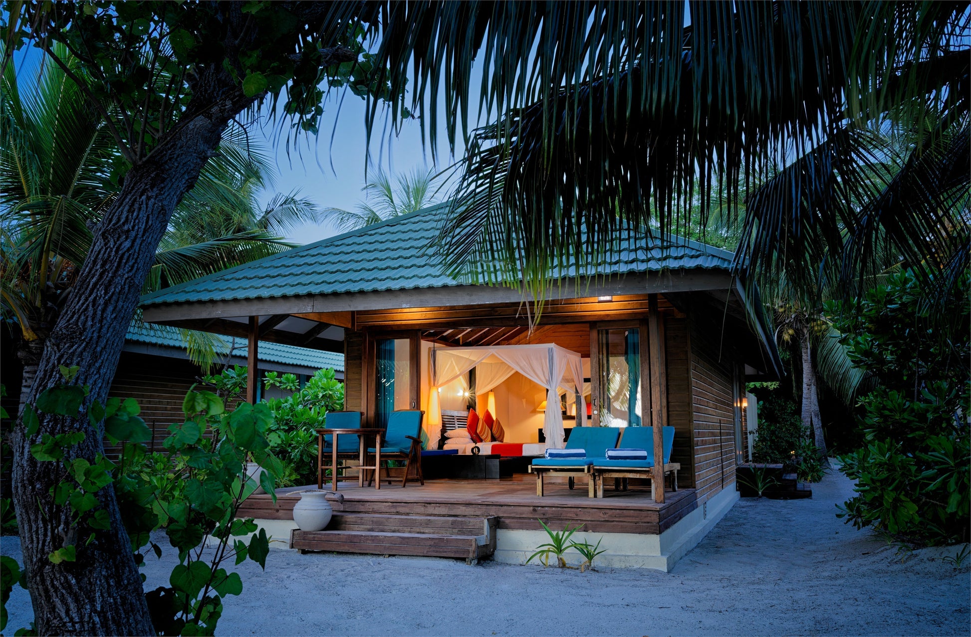 4 Nights Premium Beach Villa with Whirlpool - Maldivian Paradise: A Serene Escape at Canareef Resort