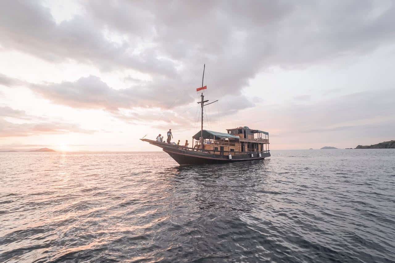 Image of [Standard Boat] 3D2N Sailing Komodo Dragon Adventure from Labuan Bajo