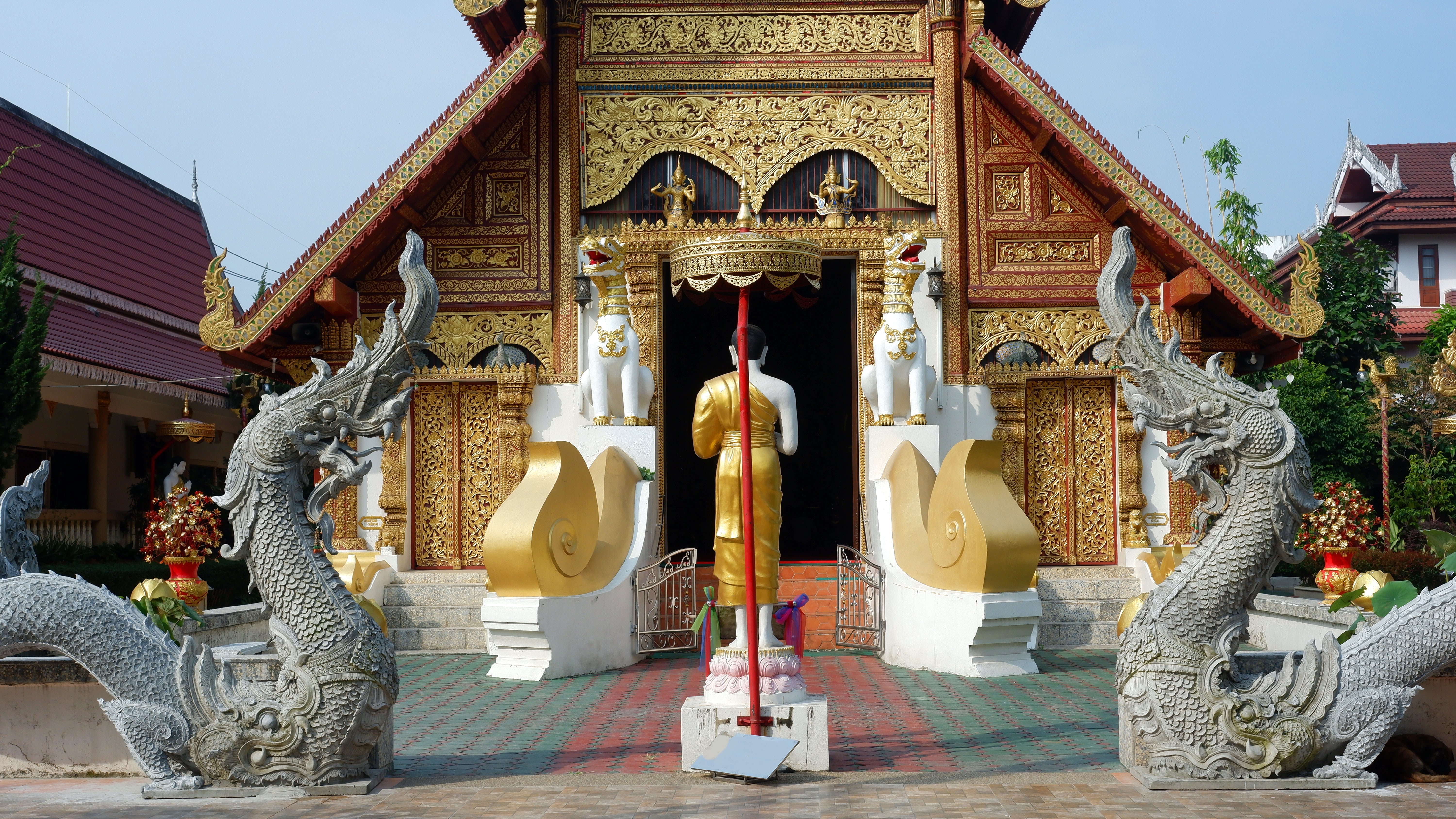 Image of Elegant Thai Heritage Experience: Costume Dress-Up & Temple Tour