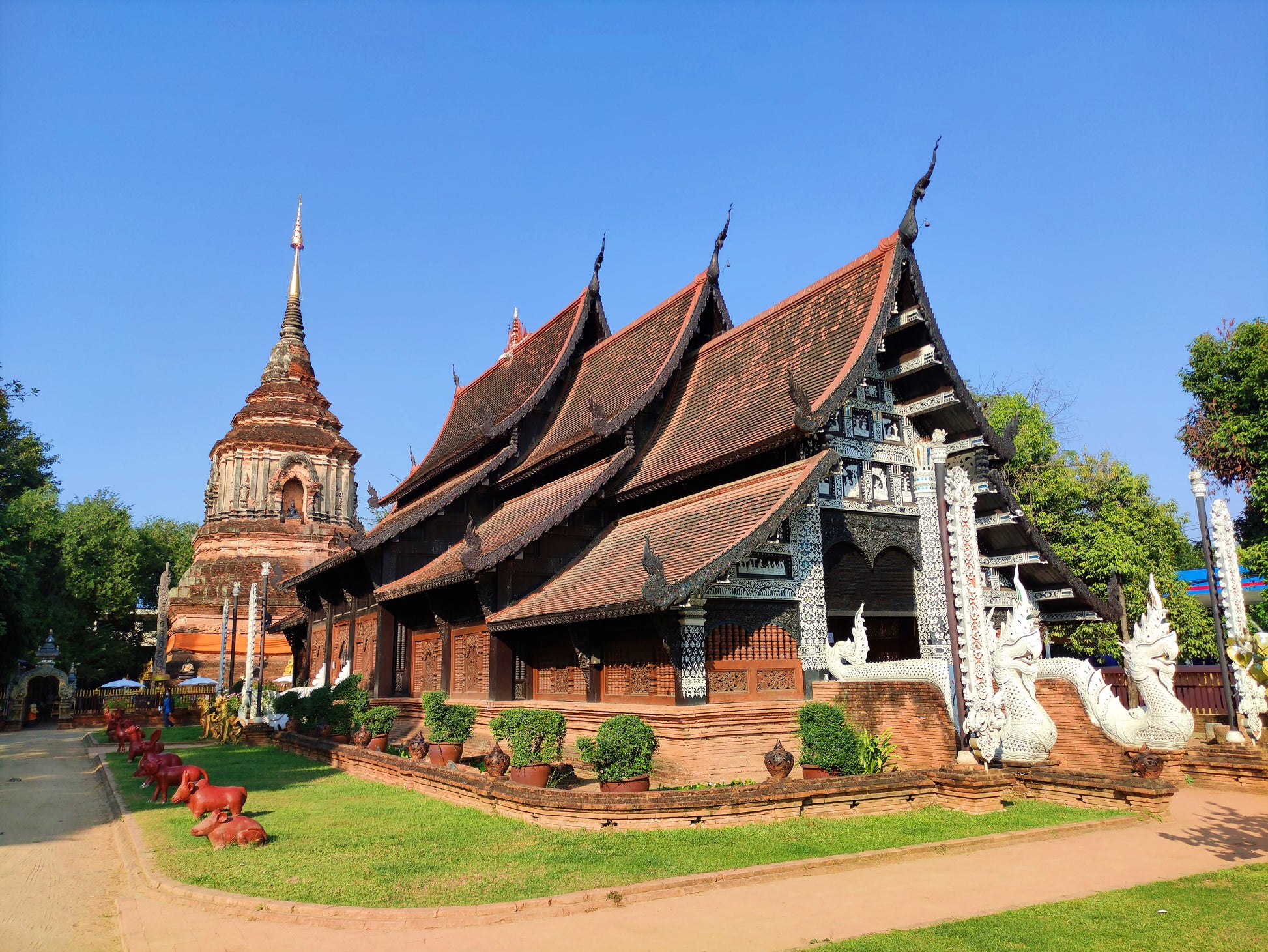 Chiang Mai Old City Tuk Tuk Temples Tour – Lanna Heritage Half-Day Experience