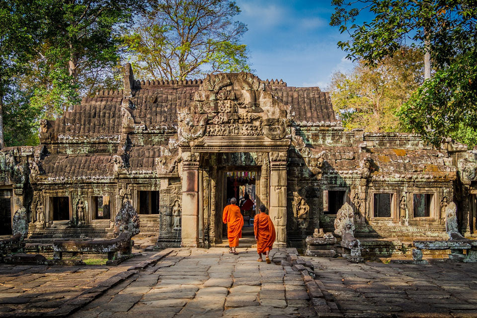 Cambodia: 2- Day Angkor Temple Tour + Banteay Srei