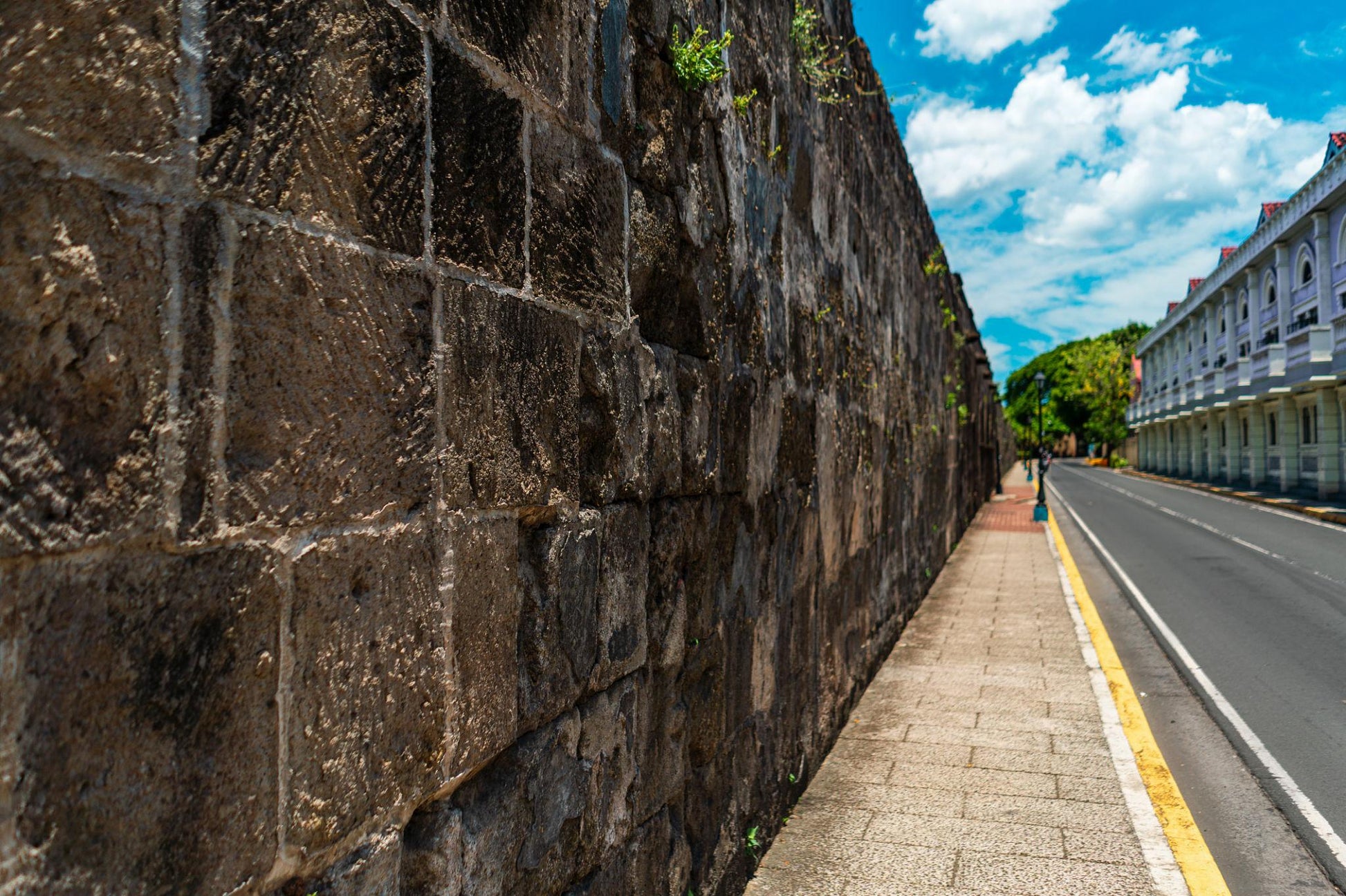 Manila Sightseeing & Tagaytay Views — Best in Manila Package