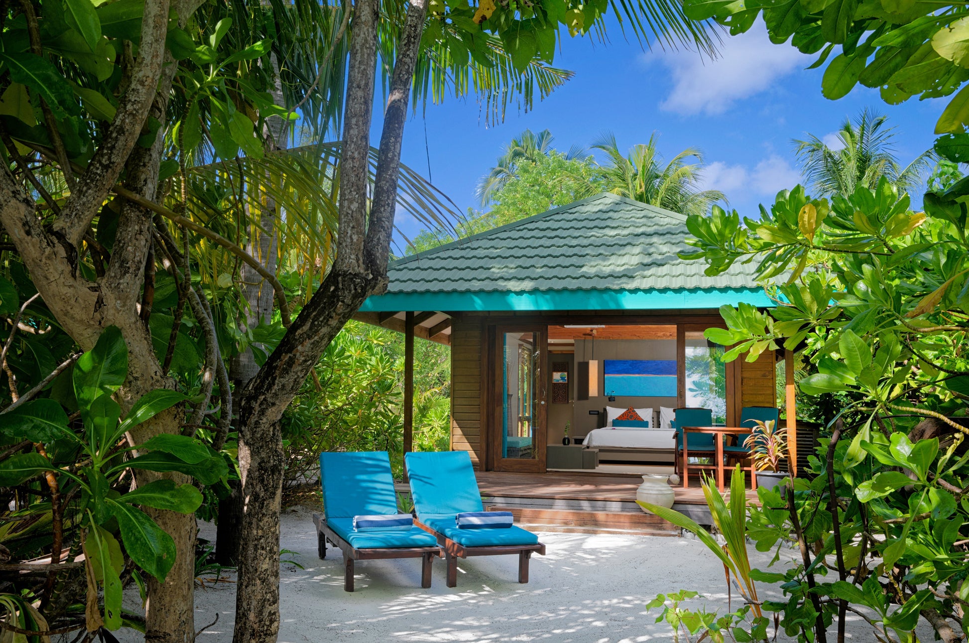 6 Nights Sunset Beach Villa - Maldivian Paradise: A Serene Escape at Canareef Resort