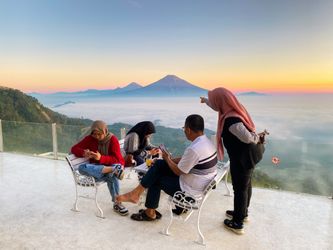 Image of 5-Day Jogja Wonders: Caves, Coasts, and Castles