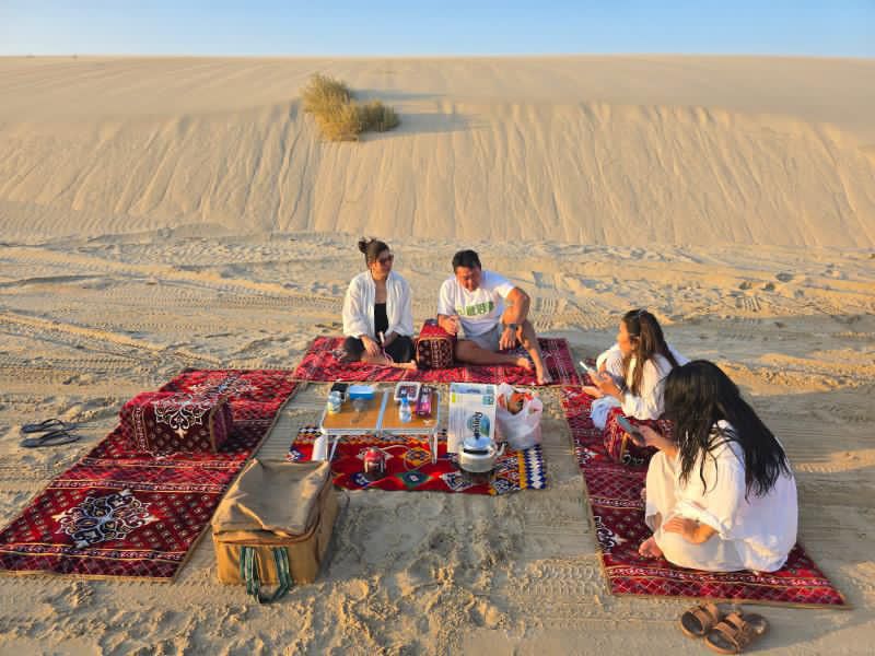 Image of Desert Nights of Qatar: Relax Under the Stars at the Magical Inland Sea