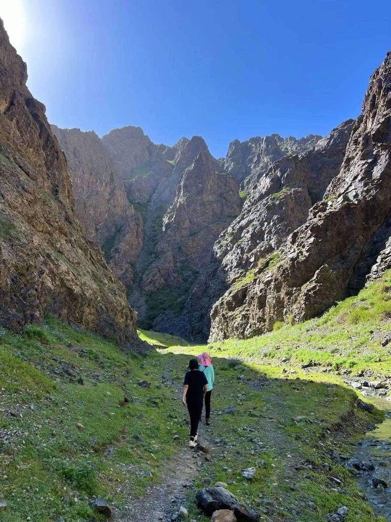 6D Gobi Mirage Adventure: Mongolia Desert, Flaming Cliffs & Nomadic Life