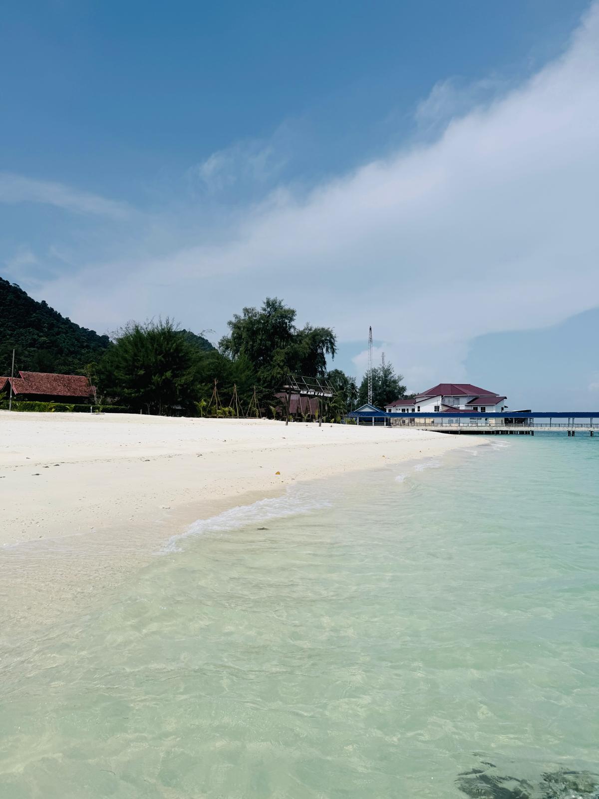 Mersing 7-Island Hopping Adventure Day Tour