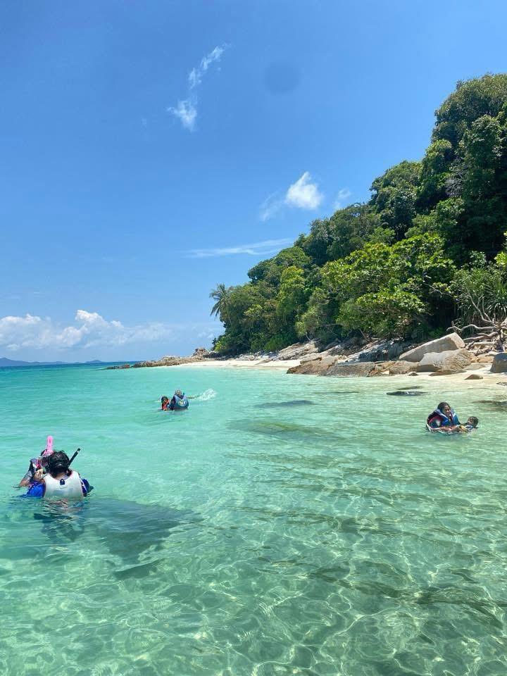 Mersing 7-Island Hopping Adventure Day Tour