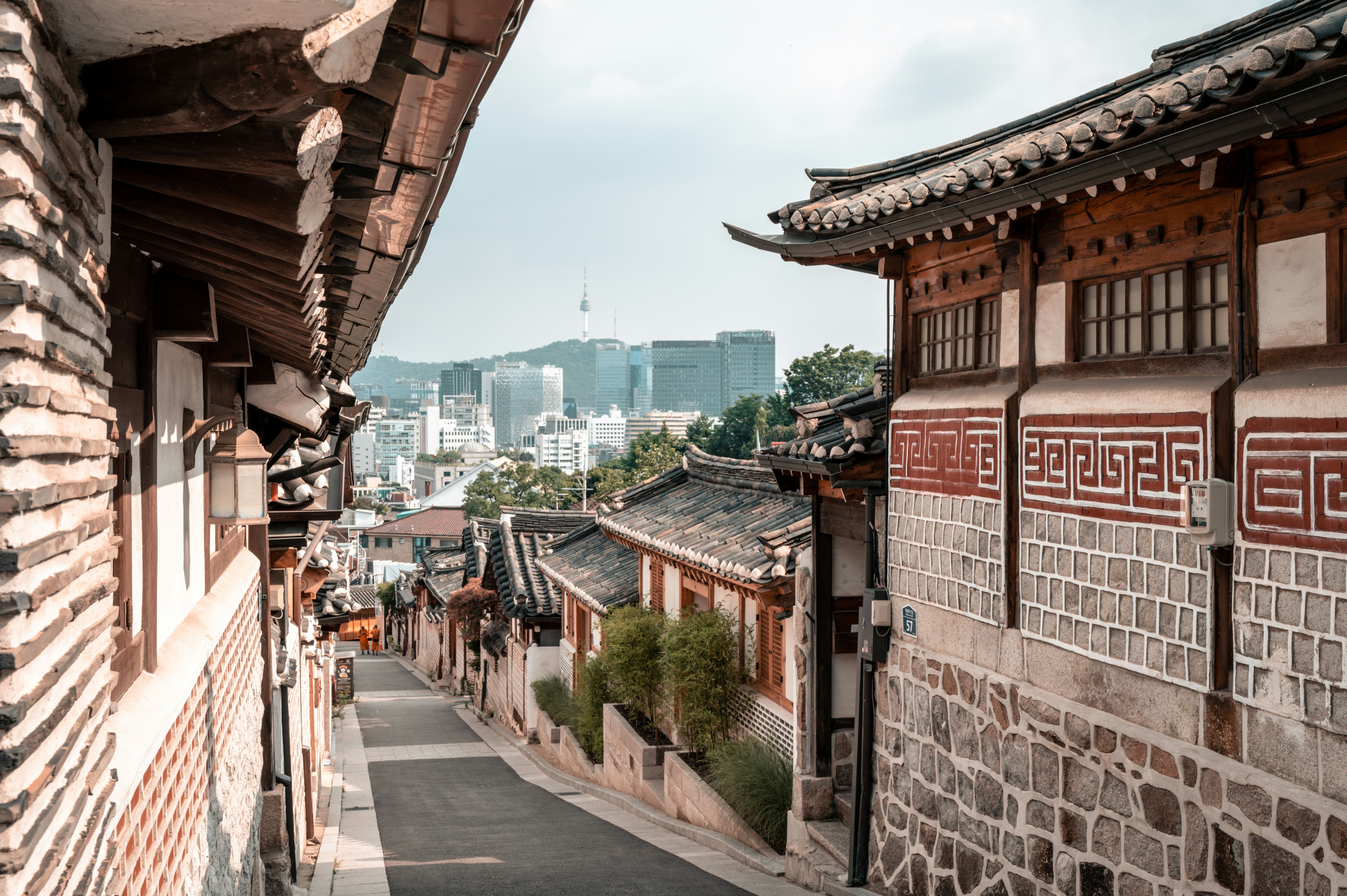 Image of Discover Seoul: Gyeongbok Palace, Bukchon Hanok & N Seoul Tower (Muslim-Friendly)